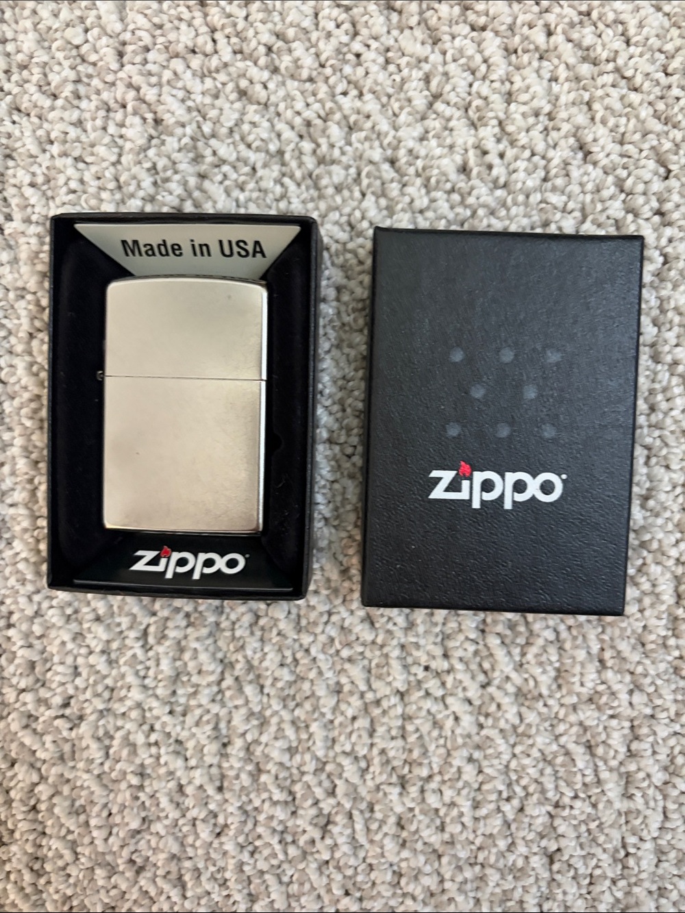 Zippo Brushed Chrome Pocket Lighter - Silver